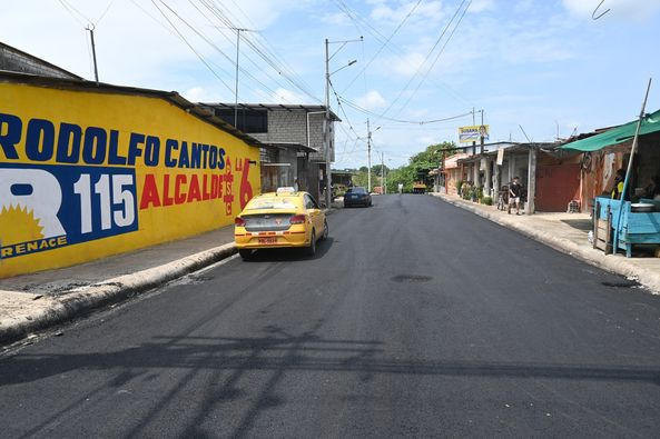 Asfaltado en La Chiquita y La Angelita mejora el tránsito en El Empalme