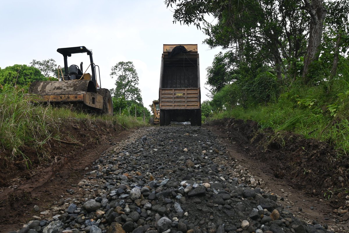 Mejoran el camino rural que une Guayabo Grande, San Francisco y El Congo