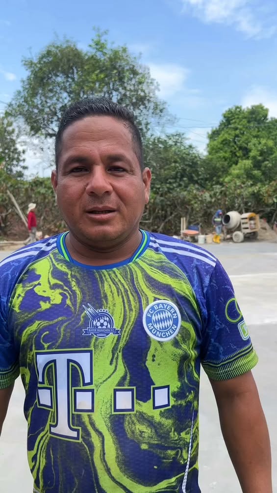 San Jacinto: La junta parroquial entrega cancha deportiva en Los Balsareños