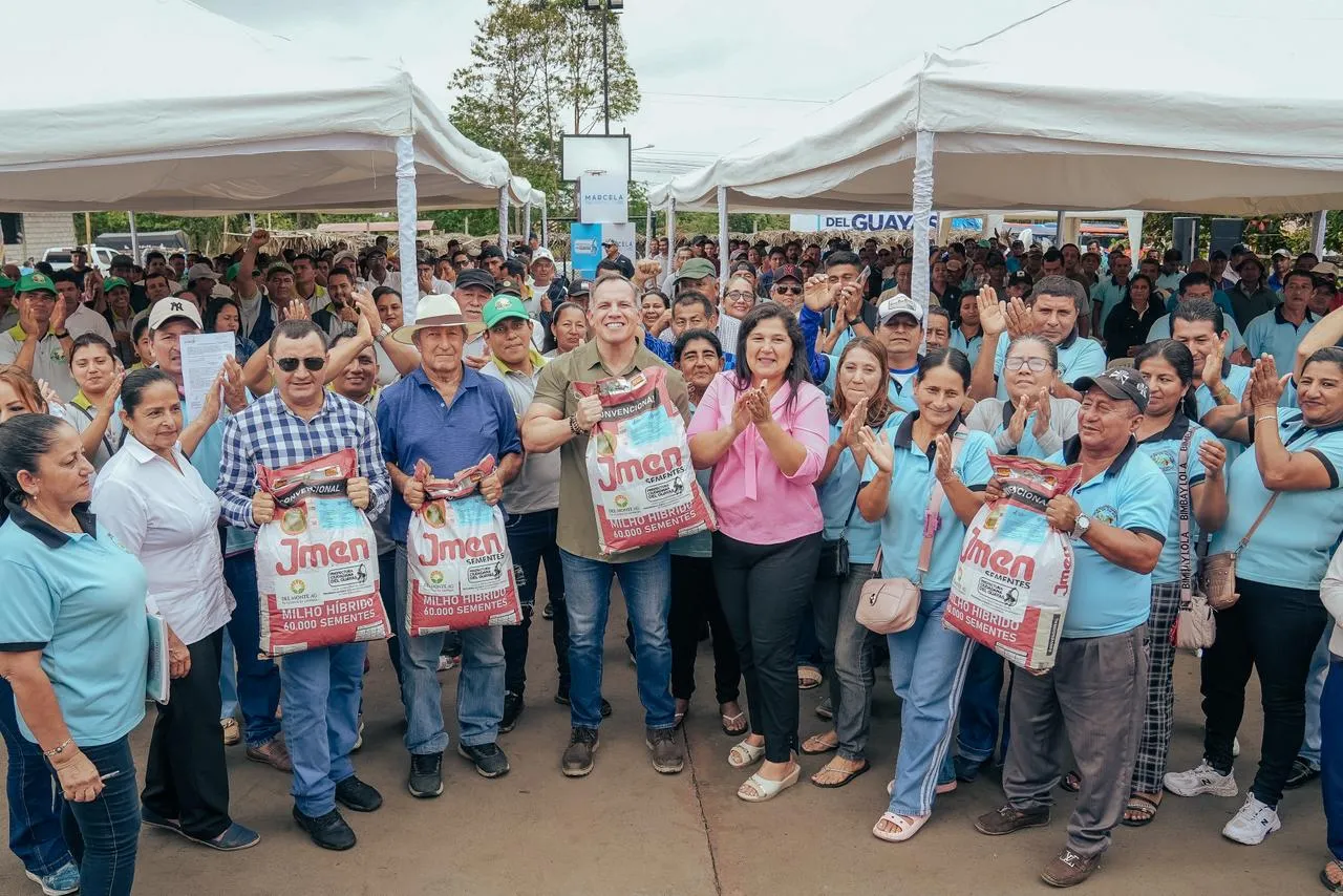 600 productores de El Empalme reciben semillas de maíz certificadas