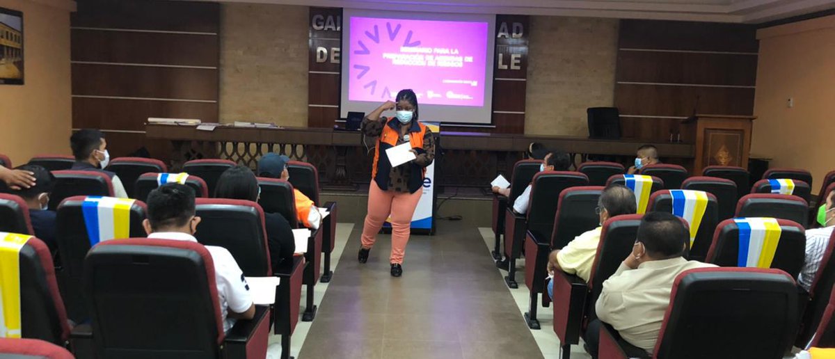 Riesgos Ecuador capacita a responsables cantonales del Guayas en reducción de riesgos