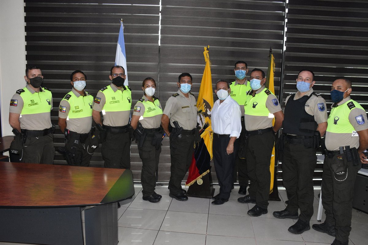 Alcaldía y Policía Cantonal se reúnen para mejorar la seguridad en El Empalme