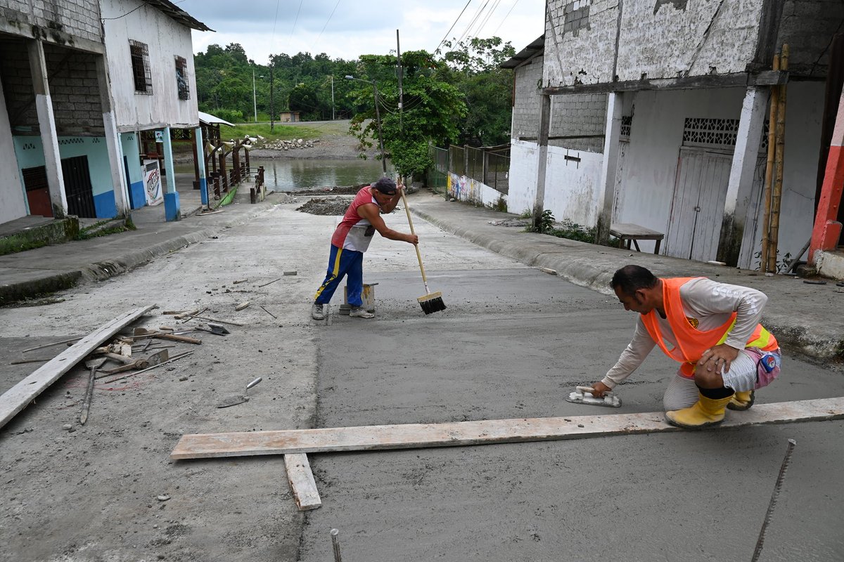 Concluyen obras de hormigón en vía hacia Puerto Real del Empalme