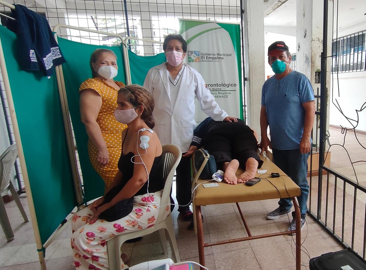 400 pacientes recibieron atención médica gratuita en El Empalme