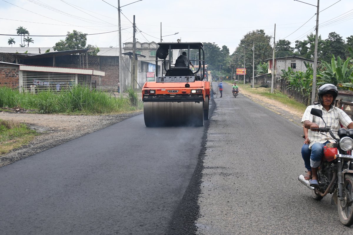 Recapeo asfáltico avanza en vía hacia Guayas, El Empalme
