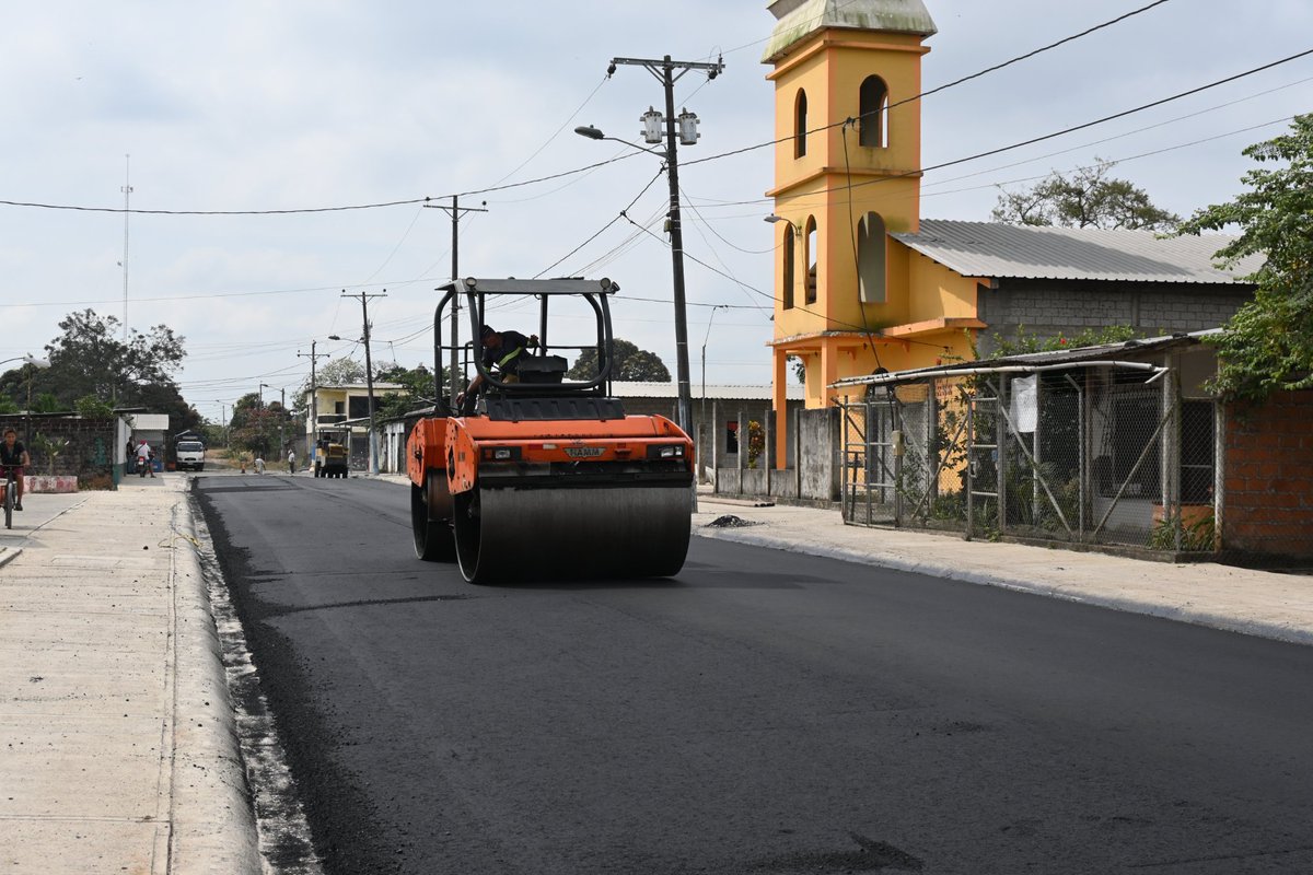 Asfaltado en Carlos Julio Arosemena mejora calles del Empalme