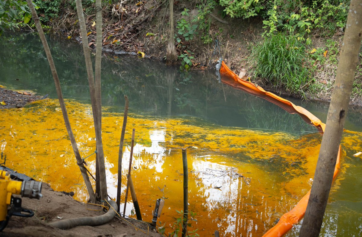 Diésel contamina el río Congo en El Empalme y afecta planta municipal