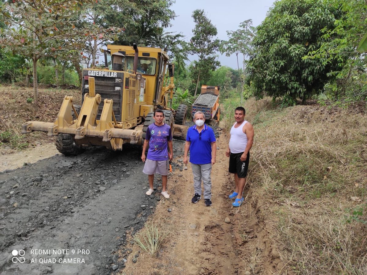 Alcaldía de El Empalme inspeccionó mantenimiento en camino La Cancagua - Campo de Moa
